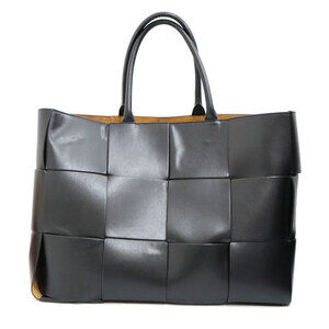 Bottega Veneta Arco Tote Bag Black
